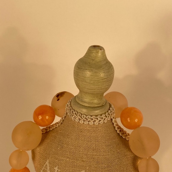 Plastic Round Frosted Beaded Peach Necklace - Picture 11 of 16